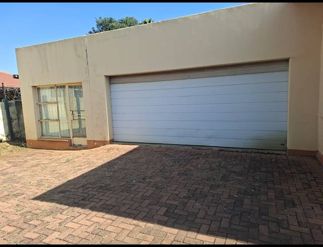 3 BEDROOM HOUSE FOR SALE IN WITFIELD